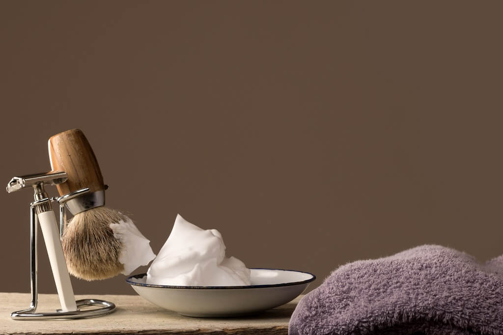 How to use shaving cream